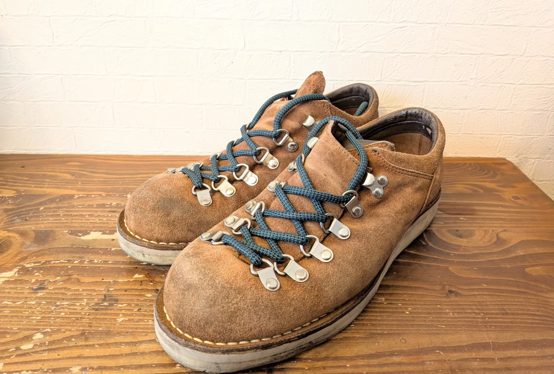 ダナー(Danner)オールソール|レザーミッドソール&USビブラム#148で重厚感あるカスタム修理